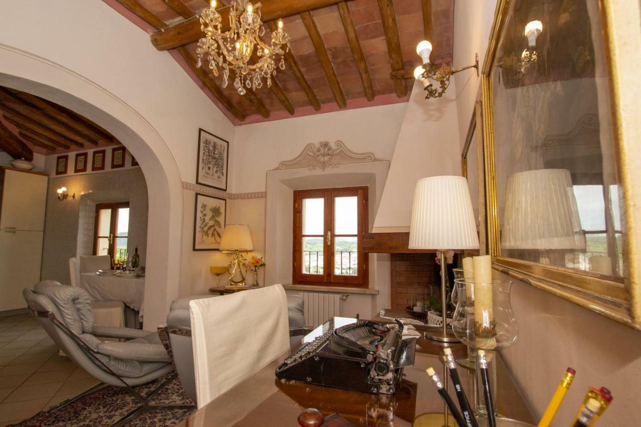 Villa Mocarello Поджібонсі Екстер'єр фото