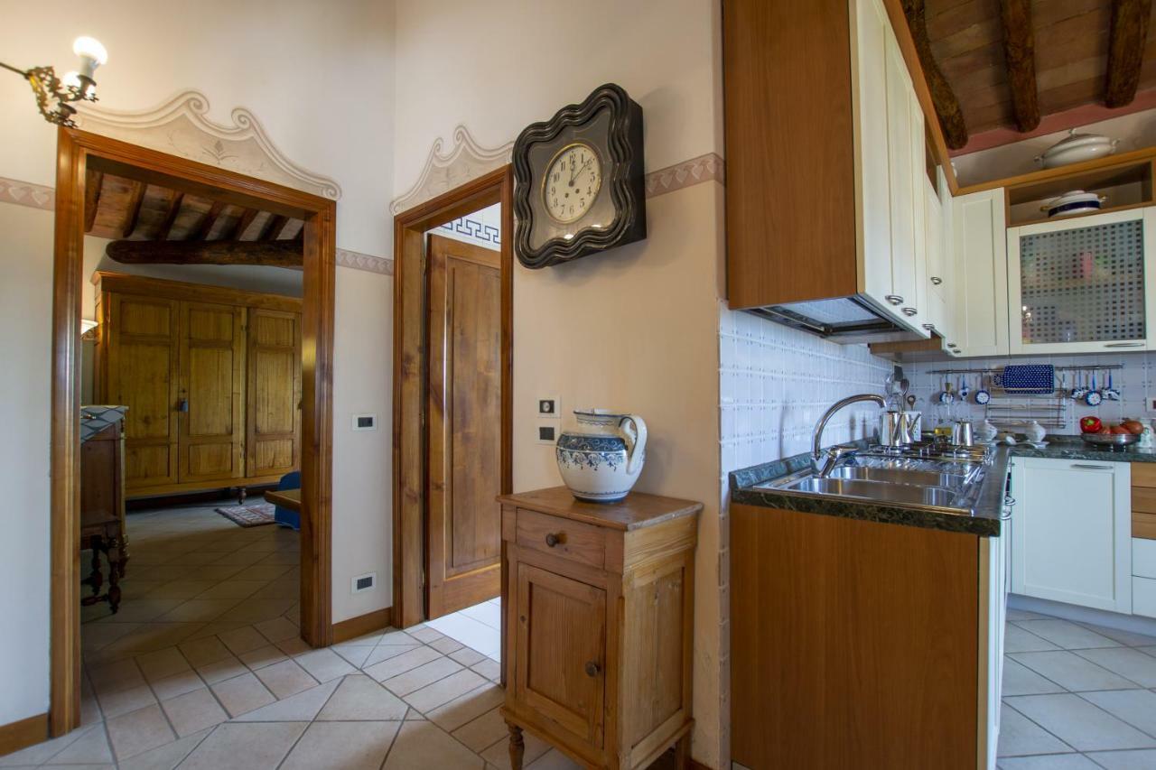 Villa Mocarello Поджібонсі Екстер'єр фото
